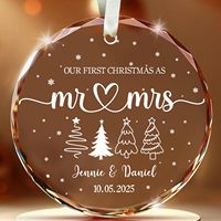 Ornement en verre personnalisé Monsieur/Madame 2026, cadeau de Noël pour couple nouvellement marié, ornement de mariage personnalisé avec nom et date