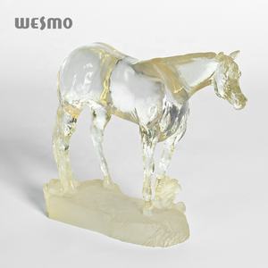Modern ev dekor hayvan heykel reçine şeffaf reçine at heykeli - Product Image 1