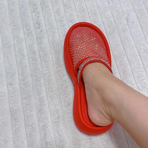 High-quality fashionable one-piece outdoor <b>sandals</b> with breathable mesh upper, thick sole for good grip and anti-slip properties - Product Image 4
