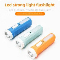 Lampe torche LED haute puissance rechargeable avec batterie au lithium, lumière latérale COB, ABS, portée du faisceau de 500 m, petite lampe d'urgence portable