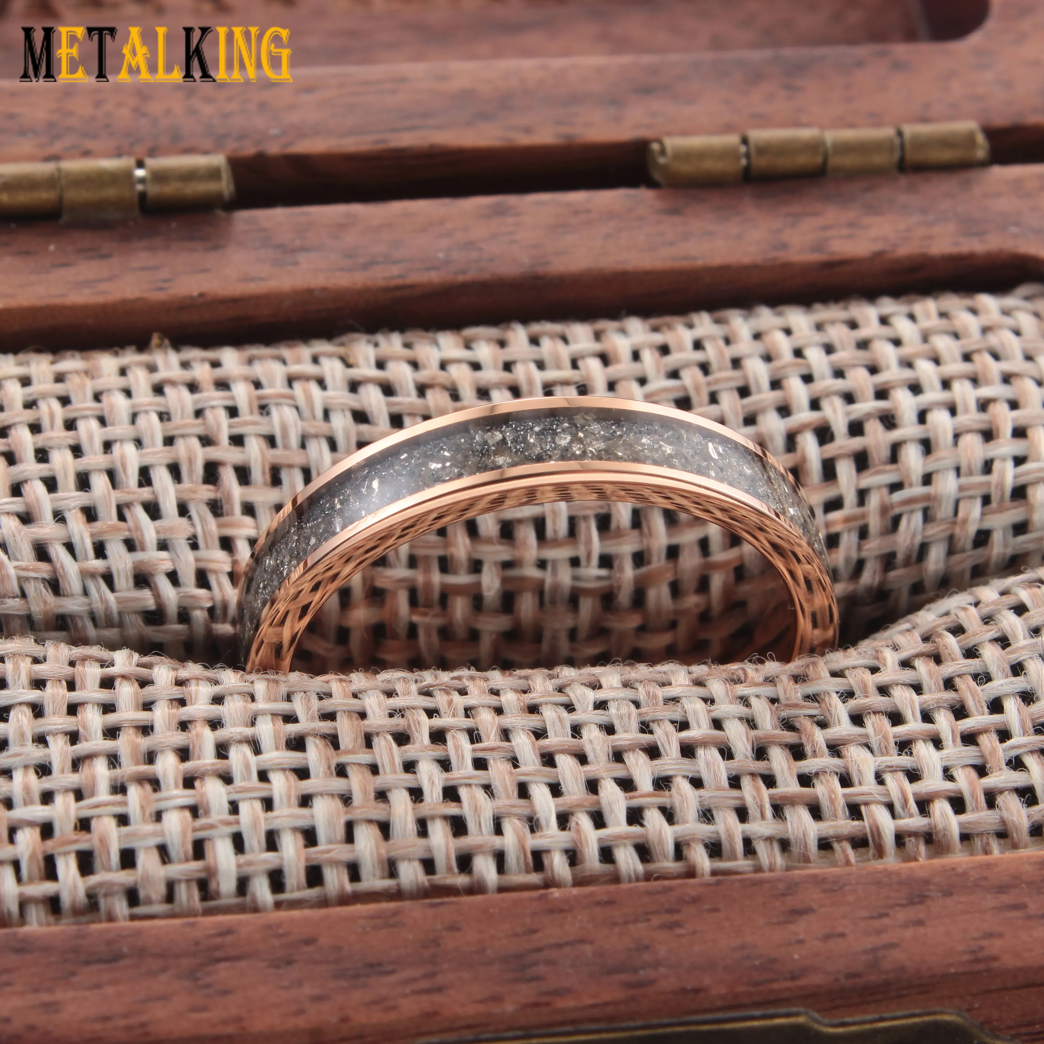 4mm Roségold Wolfram Ring mit deutschem Glass tein Inlay, Damen Eheringe
