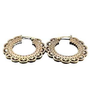 Pendientes tallados huecos de estilo para mujer, hebillas geométricas de acero inoxidable, pendientes redondos irregulares exagerados - Product Image 5