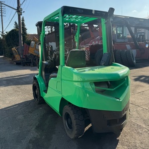 Montacargas Hidráulico Diésel Mitsubishi Usado de 3 Toneladas FD30 FD50 FD70, Mástil de Dos/Tres Etapas, Buen Estado, Todoterreno, en Venta a Bajo Precio - Product Image 1