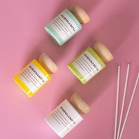2022 nouveau Design Ins Style plusieurs couleurs Stock cylindre bouchon en bois en verre 150ml 200ml bouteille de diffuseur de roseau vide