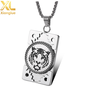 Collar Unisex de Acero Inoxidable Vintage Estilo Europeo Americano, Más Vendido, con Colgante Tai y Cadena de Serpiente, Chapado en Oro de 14K, Estilo Hip Hop - Product Image 1