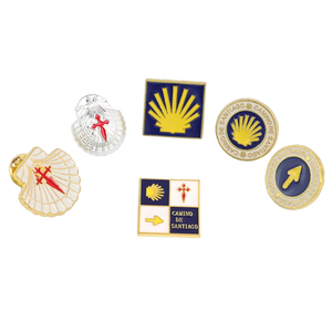 Pin <span class=keywords><strong>de</strong></span> solapa metálico esmaltado con diseño <span class=keywords><strong>de</strong></span> Concha <span class=keywords><strong>de</strong></span> Vieira y Cruz <span class=keywords><strong>de</strong></span> San James, distintivo y marcador <span class=keywords><strong>de</strong></span> ruta del Camino <span class=keywords><strong>de</strong></span> <span class=keywords><strong>Santiago</strong></span>, para peregrinos, al por mayor - Product Image 1