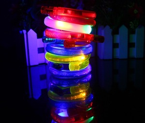 Los fabricantes venden pulsera <span class=keywords><strong>de</strong></span> fibra óptica accesorios <span class=keywords><strong>de</strong></span> concierto pulsera LED Europa y los <span class=keywords><strong>Estados</strong></span> <span class=keywords><strong>Unidos</strong></span> concierto pulsera TPU - Product Image 6