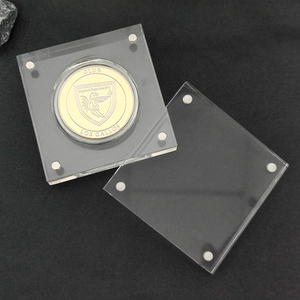 Présentoir flottant en acrylique magnétique pour pièces de monnaie et médailles Boîte suspendue double face en lucite transparente - Product Image 4