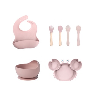 <span class=keywords><strong>Set</strong></span> da 7 Pezzi per lo Svezzamento del Bambino in Silicone Alimentare: Ciotola con Ventosa, Piatto, Bavaglino Regolabile, Cucchiaio e Forchetta per Bambini - Product Image 1
