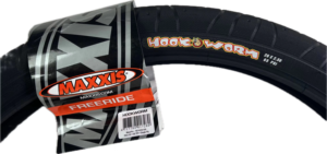 Pneus de vélo en caoutchouc sans chambre Maxxis Hookworm 20x1.95 24x2.5 26x2.5 27.5x2.5 29x2.5 de large pour vélos de montagne et de ville - Product Image 3