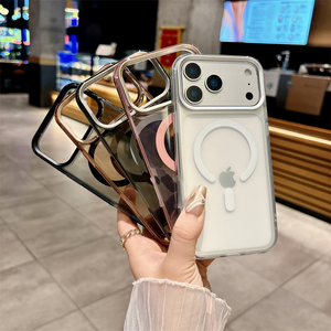 Coque de téléphone antichoc électroplaquée avec cadre métallique magnétique hautement transparent en TPU+PC pour iPhone 17 Air, compatible avec la charge sans fil - Product Image 3