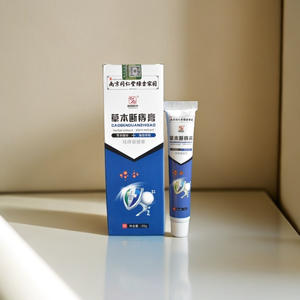 TikTok Salep wasir Herbal Nanjing Tongrentang, salep pereda nyeri gatal penghidrasi satu buah Dropshipping - Product Image 1