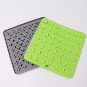 Tapis de bain pour chien en silicone à ventouse, jouet pour animaux à manger lentement, best-seller - Product Image 5