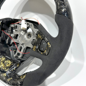 <span class=keywords><strong>Volant</strong></span> de course en fibre de carbone forgé or pour Renault <span class=keywords><strong>Clio</strong></span> 4 avec écran LED, vente directe d'usine pour <span class=keywords><strong>volant</strong></span> <span class=keywords><strong>Clio</strong></span> 4 RS, nouveau - Product Image 2