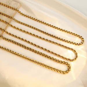 Fashion Layered Necklaces Gold Plated Cuban Chain Snake Bone Design Unisex Jewelry 18K Vacuum Plating Minimalist Style - Product Image 4