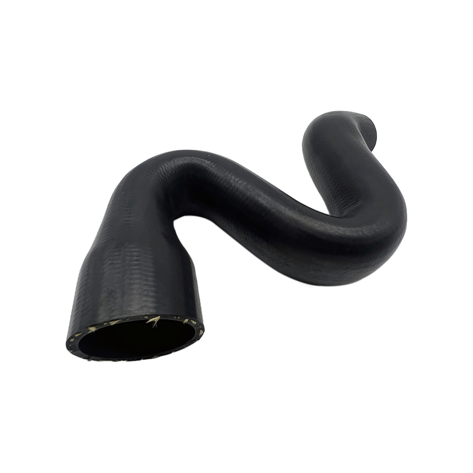 8D0145828L Air Cooler Turbo Intercooler Hose For Audi A4 VW Passat