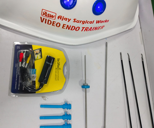 Kit de formation au simulateur virtuel laparoscopique avec instruments chirurgicaux, manuel et kit d'apprentissage vidéo pour les compétences médicales - Product Image 2