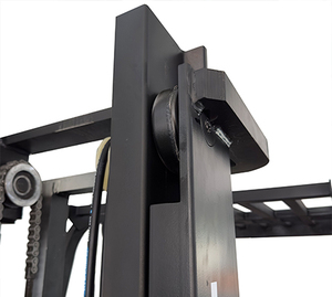 Garfo de Papelão Compacto de Alta Qualidade da China para Empilhadeira de 3 Toneladas e 3,5 Toneladas - Product Image 6