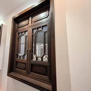 Ventana Abatible de Doble Vidrio Templado y Madera, Estilo Moderno, Aislamiento Acústico, Apertura Exterior, para Restaurantes y Villas Chinas - Product Image 1