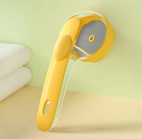 Brosse de toilettage moderne pour animaux de compagnie, à long manche, en silicone souple, pour chat et chien, avec distributeur de liquide rechargeable, peigne de massage pour la douche
