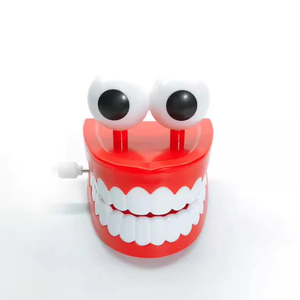 Juguete personalizado de plástico para Halloween con dientes de relojería para jugar - Product Image 2