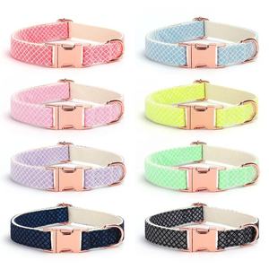 Ensemble collier et laisse pour chien gravé multicolore avec collier réglable et plaque d'identification personnalisée pour chiens de petite et moyenne taille - Product Image 5
