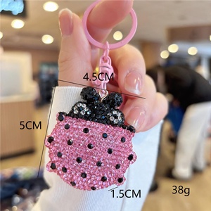 Meilleures ventes transfrontalières : Adorable pendentif DIY fait main en forme <span class=keywords><strong>de</strong></span> coccinelle orné <span class=keywords><strong>de</strong></span> strass, petit accessoire pour porte-clés, <span class=keywords><strong>téléphone</strong></span> et sac - Product Image 4