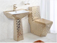Ensemble WC et lavabo sur pied en céramique plaqué or, fabriqué en Chine, avec évacuation en P/S, design moderne, économie d'eau