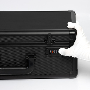 Estuche de Almacenamiento de Tarjetas Deportivas de Aluminio con Combinación de 4 Filas para Tarjetas Graduadas PSA/BGS/PCG - Product Image 5
