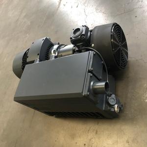 Bomba de Vacío de Paletas Rotativas Selladas con Aceite Industrial de 2.2kW 63m³/h 3HP para Envasado al Vacío, CNC y Aplicaciones Industriales - Product Image 3