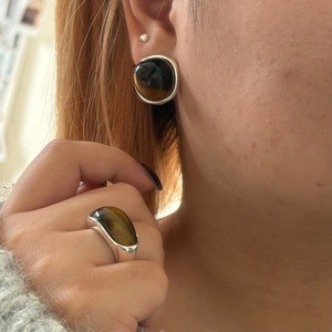Ciondolo Mo <span class=keywords><strong>Chen</strong></span> in Ottone con Occhio di Tigre, Design Vintage Francese, Tendenza Maillard, Lusso Leggero, Collana da Donna Placcata Oro - Product Image 2
