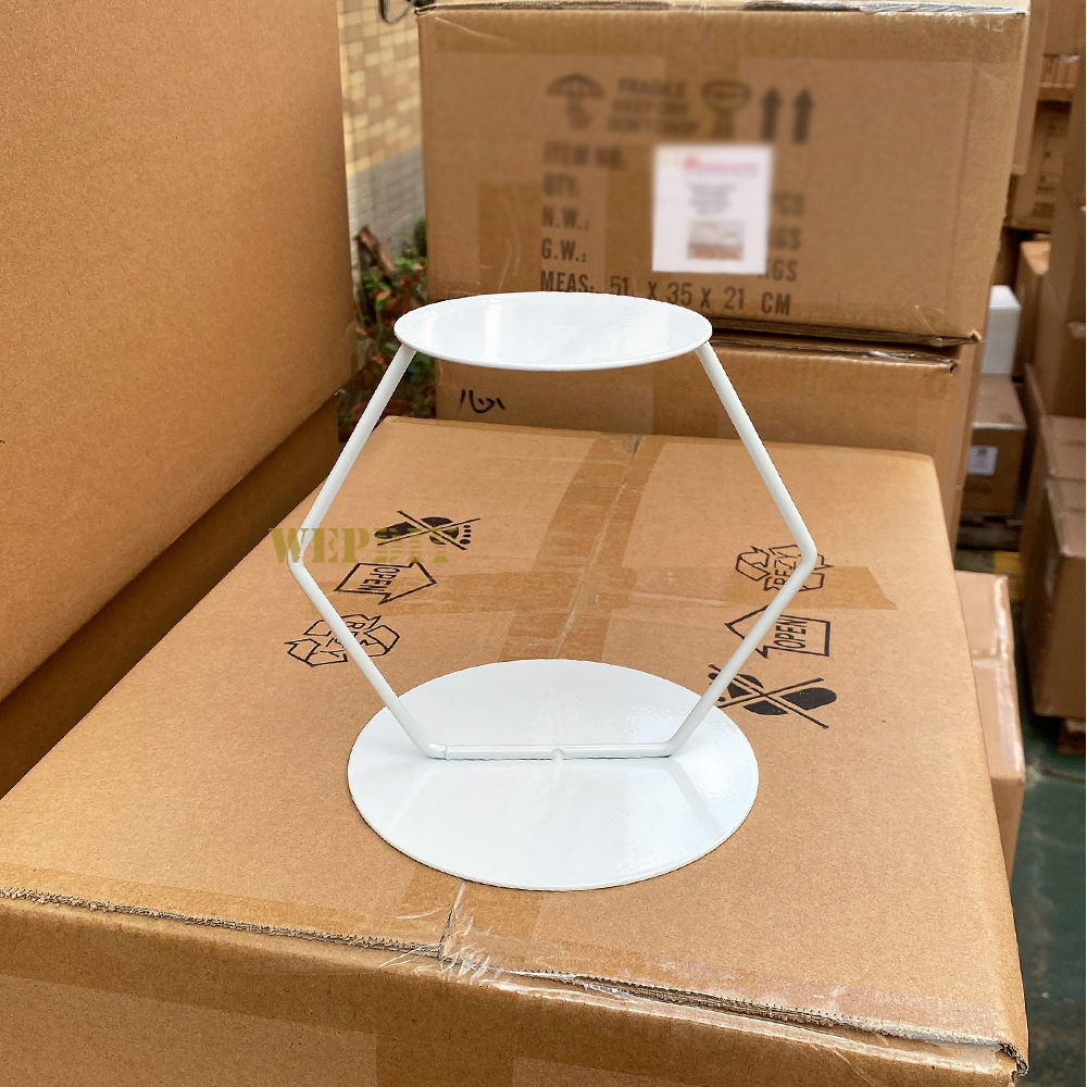 Blanc; forme d'hexagone