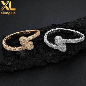 กำไลข้อมือรูปหัวใจประดับเพชรแบบหนีบ รุ่น QK060503 ชุบเคลือบ 0.3 มม. สำหรับทุกเพศ - Product Image 5