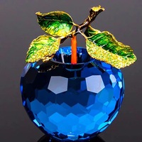 Pujiang haut de gamme cristal pomme voiture ornement créatif pomme rouge sculpté gravure paisible fruit thème idée cadeau de noël