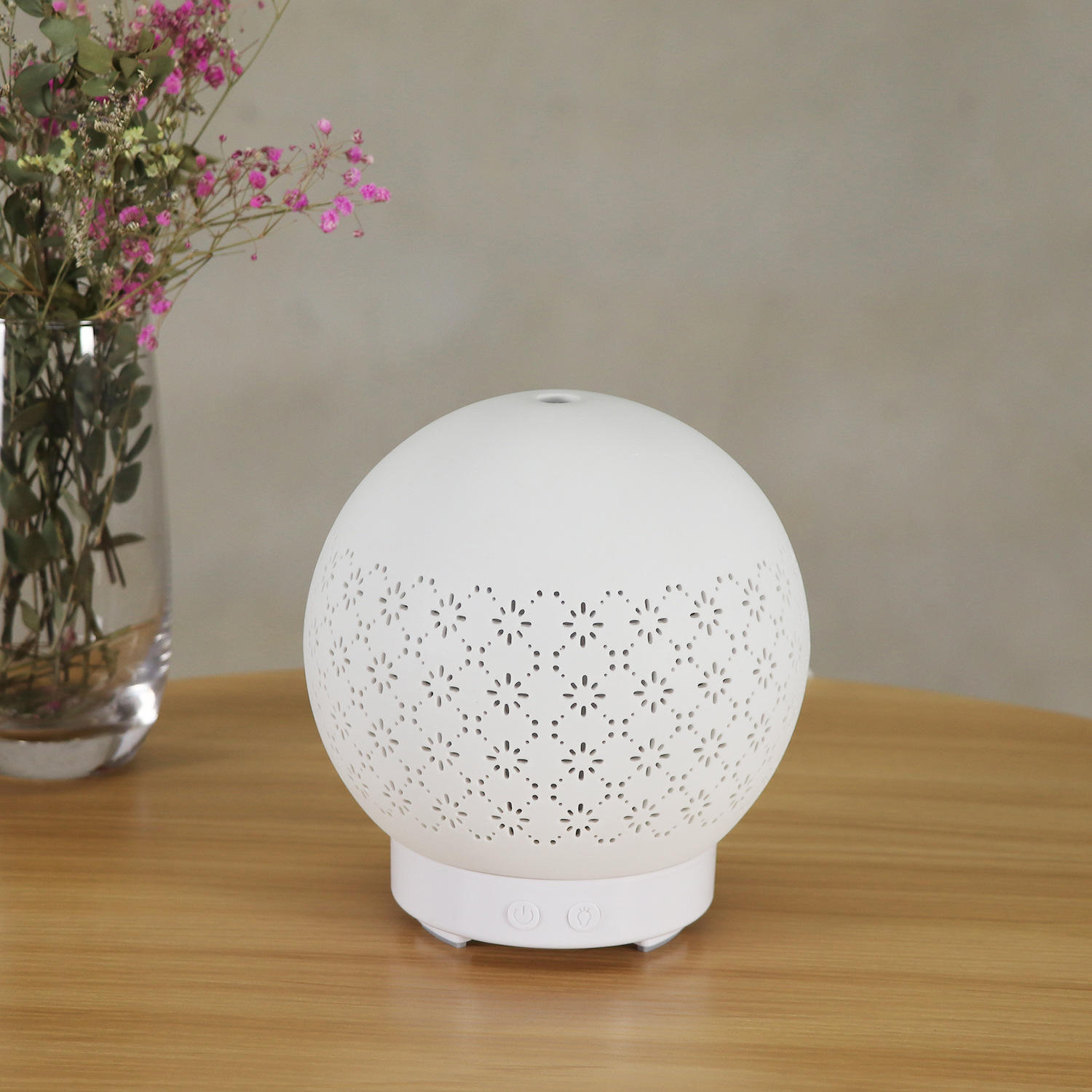 ฐานสีขาว