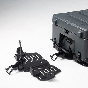 Support de montage rapide 122L, boîte de rangement robuste, boîte à outils en plastique rigide rotomoulé, boîte de rangement 4x4, porte-bagages de toit, profil bas - Product Image 2