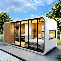 Cabine de luxe Apple prête à l'emploi en extérieur, maison-conteneur modulaire en acier pour usage résidentiel, hôtel flottant, maison flottante, panneau sandwich