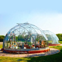 Tente de camping dans le désert, tente en forme d'igloo en verre pour hôtel de villégiature