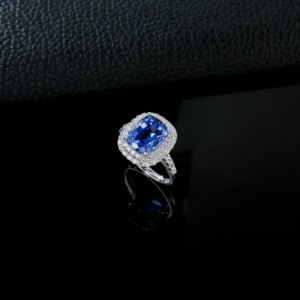 Bague pour femme en argent S925 plaqué rhodium avec saphir classique - Product Image 5