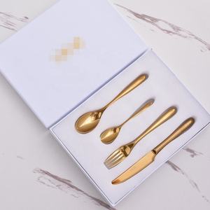 Vente flash - Ensemble de couverts de service de mariage en acier inoxydable D Mirror, ensemble de 4 pièces - Product Image 3