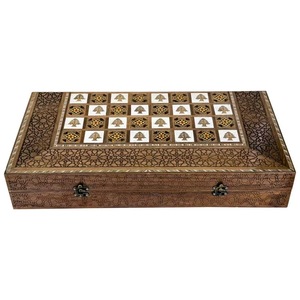 Direct usine en gros haute qualité jeu de backgammon en bois personnalisé avec logo gratuit grand échiquier intérieur pliant - Product Image 6