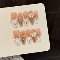 Diseño 901-1000 colección lujo diamantes de imitación Prensa en uñas Venta al por mayor 3D 10 piezas Gel Nail Set mujeres ataúd largo francés Nail Art
