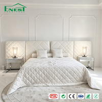 Ensemble de chambre à coucher en cuir véritable crème doux avec lit capitonné pour villa moderne – Personnalisation complète de meubles pour toute la maison