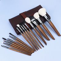 Ensemble de pinceaux de maquillage professionnels de haute qualité, luxe, logo personnalisé, manche en bois, 16 pièces, poils synthétiques, pinceau pour estomper les couleurs, utilisation pour les ongles