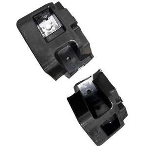 Tesla Model Y Rear Taillight <b>Bracket</b> 1932679 1932681 Left Right <b>Plastic</b> Mounting <b>Bracket</b> - Product Image 3