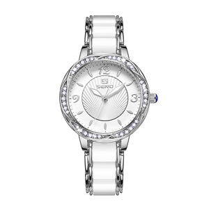 Nouvelle montre à quartz multifonctionnelle de luxe pour femmes 2025 avec diamants, design lumineux et étanche - Product Image 5