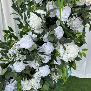 Decorazione di nozze arco floreale sposami sfondo rosso amore cuore e luna a forma di piedi arco rosa fiore per proposta - Product Image 4