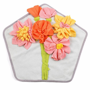 Tapis de renifflement de haute qualité pour chiens, tapis d'alimentation pour animaux de compagnie, tapis de renifflement interactif pour chiens, série fleurs, tapis de renifflement pour chiens - Product Image 2