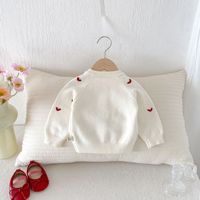 Cardigan en tricot pour fille, printemps-automne, broderie cœur, manches longues, pull bébé