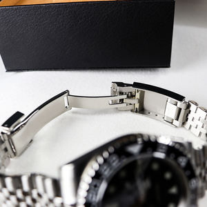 Montre automatique classique pour homme, boîtier en acier inoxydable, verre saphir, 40 mm, résistance à l'eau 5 ATM, cadran à aiguilles. - Product Image 3